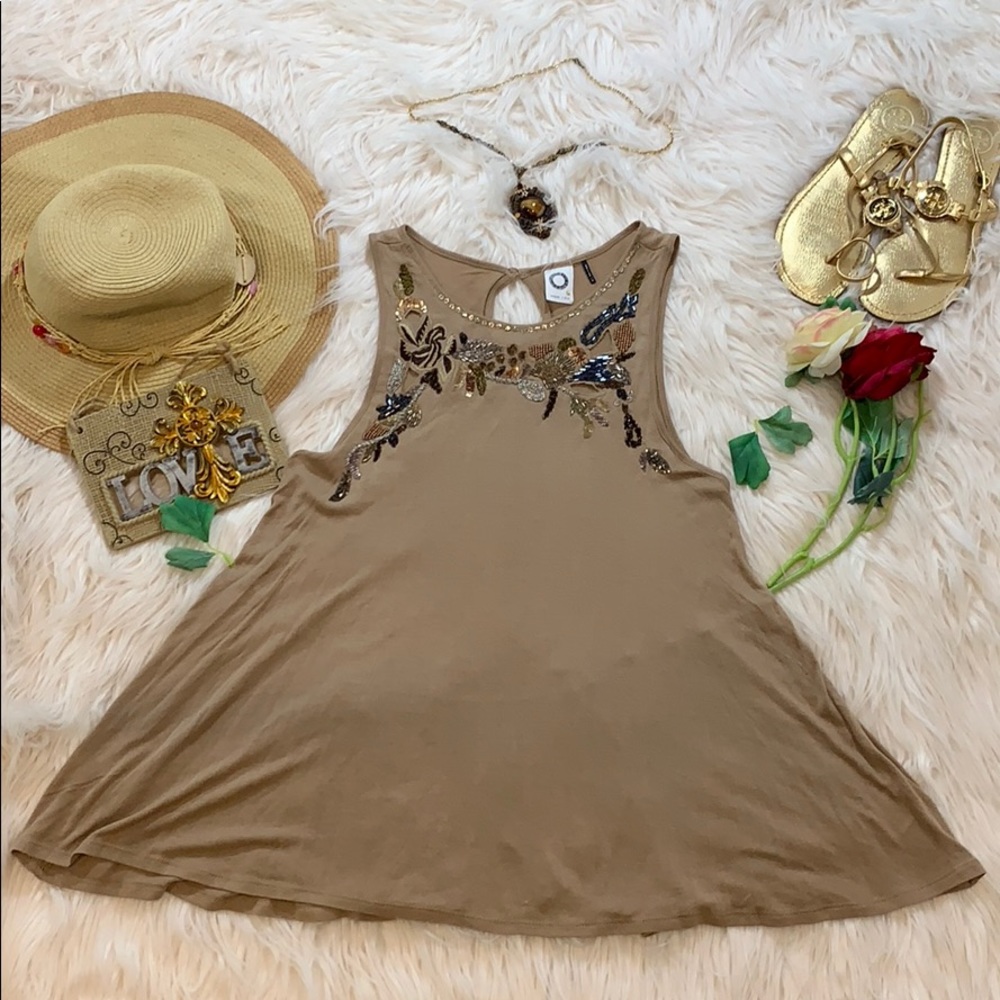 Akemi + Kin Top-b3 - Picture 2 of 8